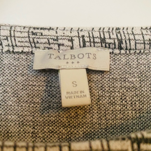 Lovely Talbots blouse - Picture 3 of 3